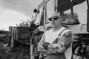 Слева направо: Илья Погребняк, Юрий Симонов