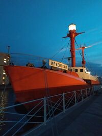Lightship Irbenskiy 2.jpg