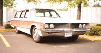 1968 Chrysler Town & Country.jpg