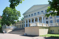 St Petersburg Jussupow Palais.jpg