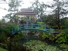 Houmas House Plantation Bridge.jpg