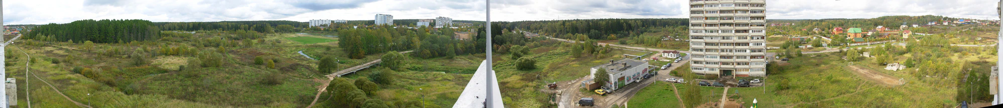 Вид на посёлок Менделеево с 16-этажного дома