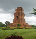 Brahu Temple Trowulan.jpg