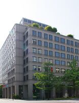 Takeda-Midosuji-Bldg-01.jpg