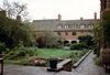 Westcott House quad, Cambridge.jpg
