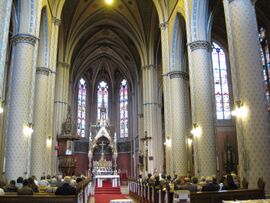 40 Església de Santa Ludmila, nau central.jpg