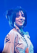BillieEilishO2160622 (19 of 45) (52153214339) (cropped 2).jpg