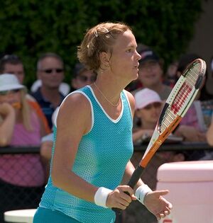Lindsay Davenport, Australian Open 2005 cropped.jpg