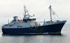 Longliner Janas Ross Sea 6Dec2009.jpg