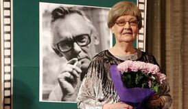 Nedežda Ivanovna Gorbunkovan roulis. Brilliantovaja ruka -fil'man kadru (1968)