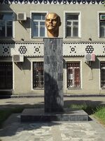 Памятник Ленину в Краснодаре (Чайка).jpg