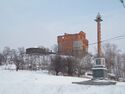Хабаровск, ладья перед мостом.jpg