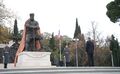 Президент России Владимир Путин на церемонии открытия памятника Александру III в 2017 году. Крым, парк Ливадийского дворца