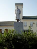 Памятник В.В. Куйбышеву в Краснодаре.jpg
