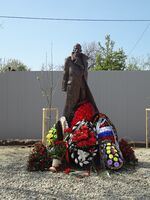 Памятник генералу Корнилову.jpg
