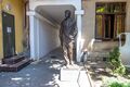 Памятник русскому поэту и писателю Борису Пастернаку, ул. Максимилиановская 18, Харьков