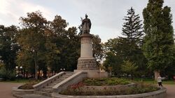 Памятник Богдану Хмельницкому (Чернигов).jpg