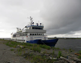 Катамаран Сапфир.jpg