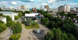 Кинотеатр Искра, современный вид с верху. Уфа.jpg