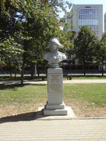 Бюст адмирала Федора Ушакова.jpg