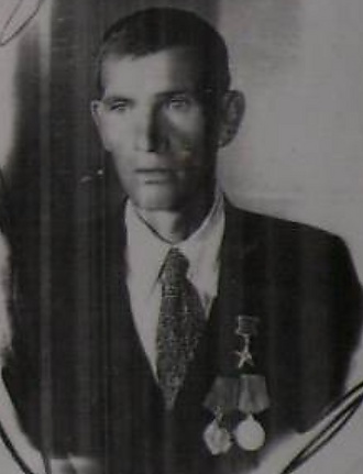 Логунов, Пётр Фёдорович (Герой Социалистического Труда)