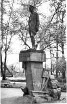 Памятник Дзержинскому.jpg