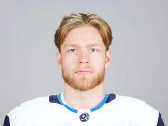 Матинпало, Николас