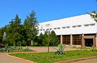 Театр Лермонтова Алматы.jpg