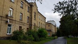 Здания казарм (Чернигов).jpg