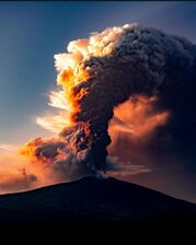 Извержение вулкана в августе 2024