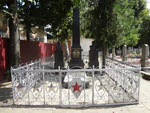 Grave of Ignatov brothers.jpg
