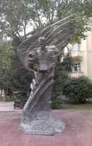 Памятник Тарасу Шевченко в Баку.jpg