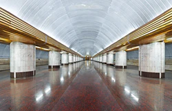 Vokzalna station 3, Dnipropetrovsk.JPG
