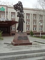 Памятник Лучко в Краснодаре.jpg