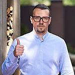 Безгин Виталий Юрьевич.png